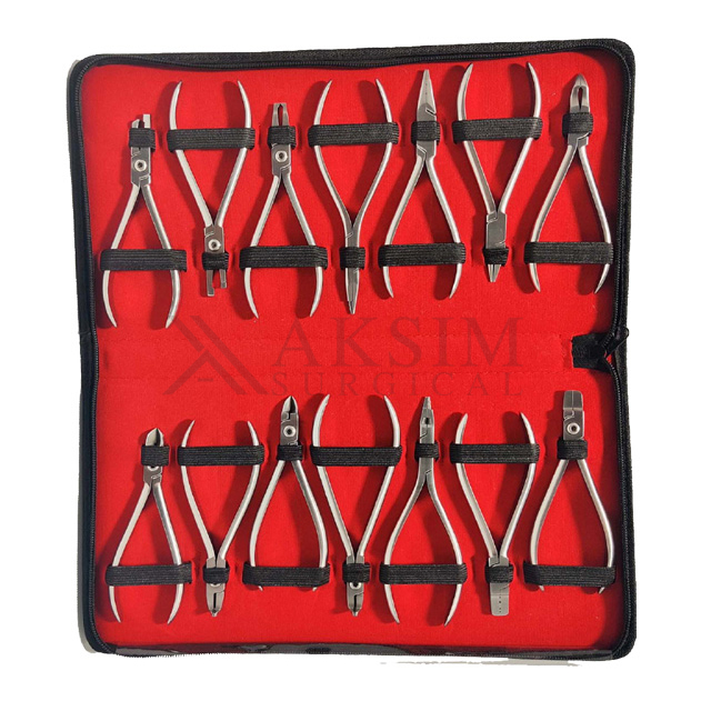 Orthodontic pliers